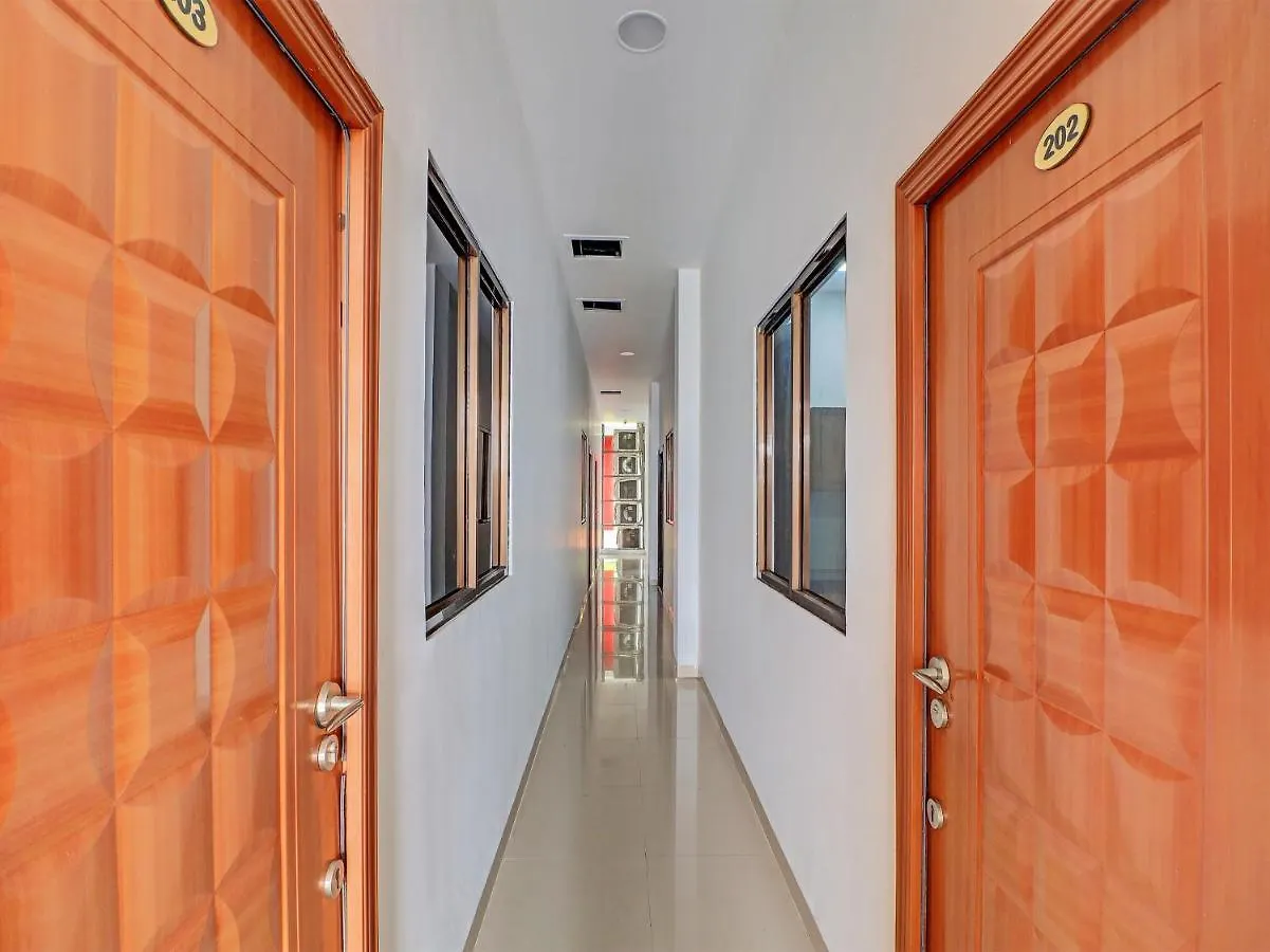 Capital O 92039 Runways House Hotel Tuban  Tuban (Bali)