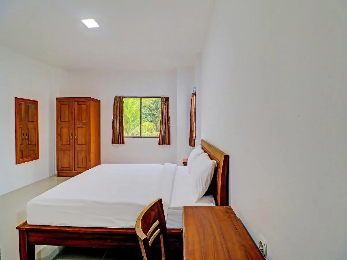 Capital O 92039 Runways House Hotel Tuban