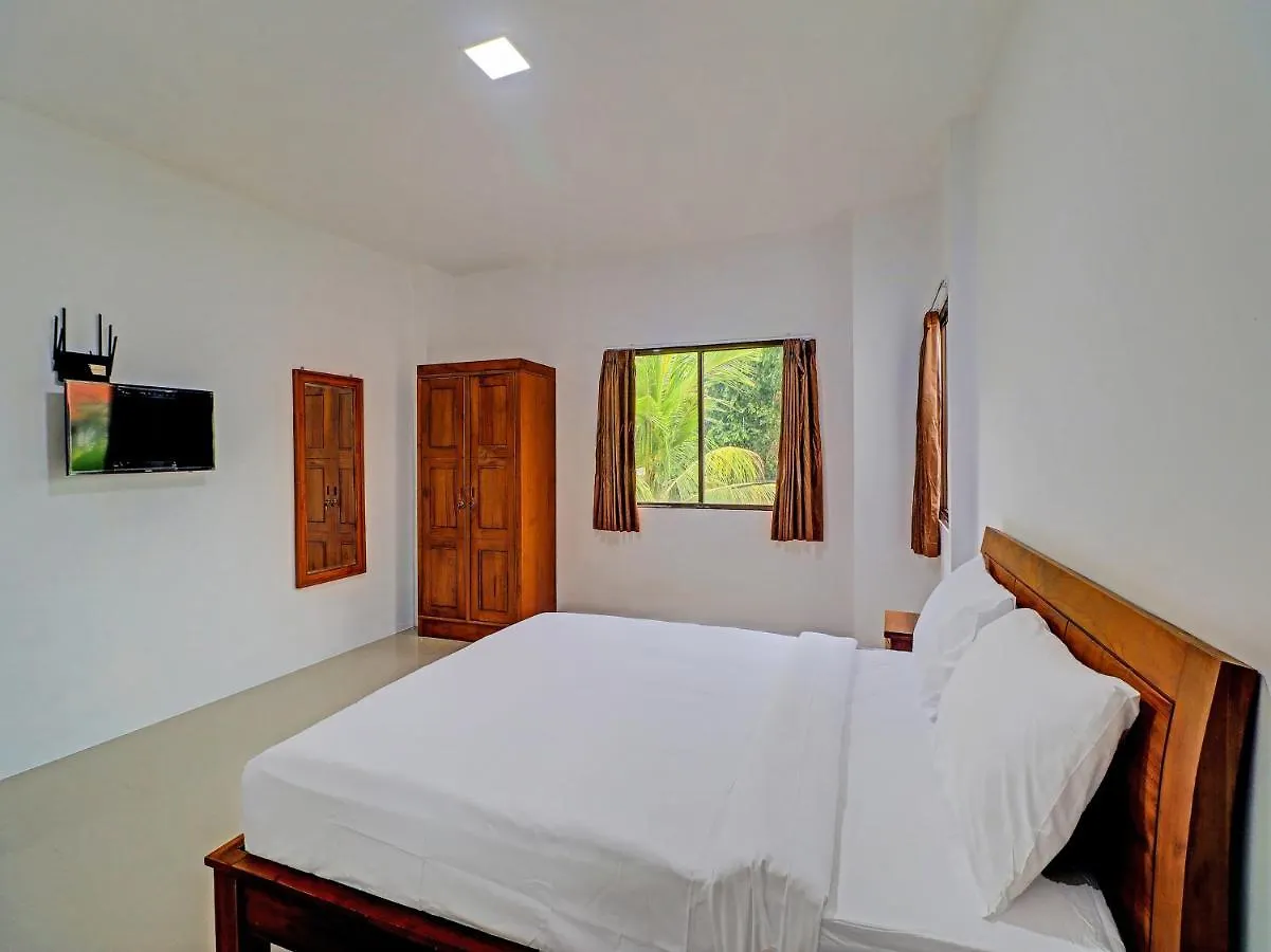 Capital O 92039 Runways House Hotel Tuban  Indonesia